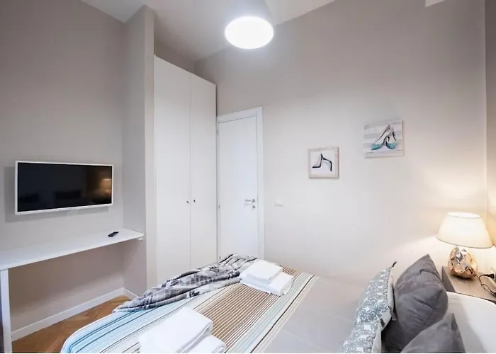 Vomero Grandi Residenze 公寓 *