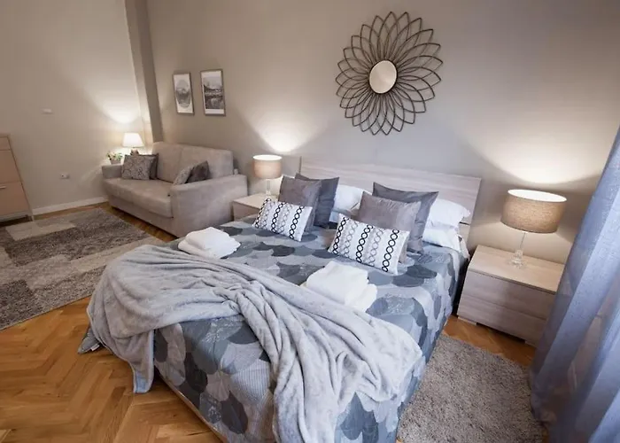 公寓 Vomero Grandi Residenze 那不勒斯